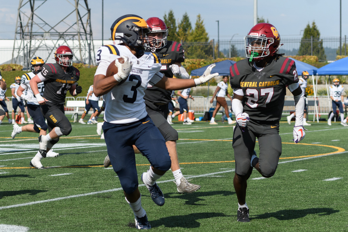 Central Catholic Oregon vs Bellevue Washington football September 2 2023 Ken Waz 78